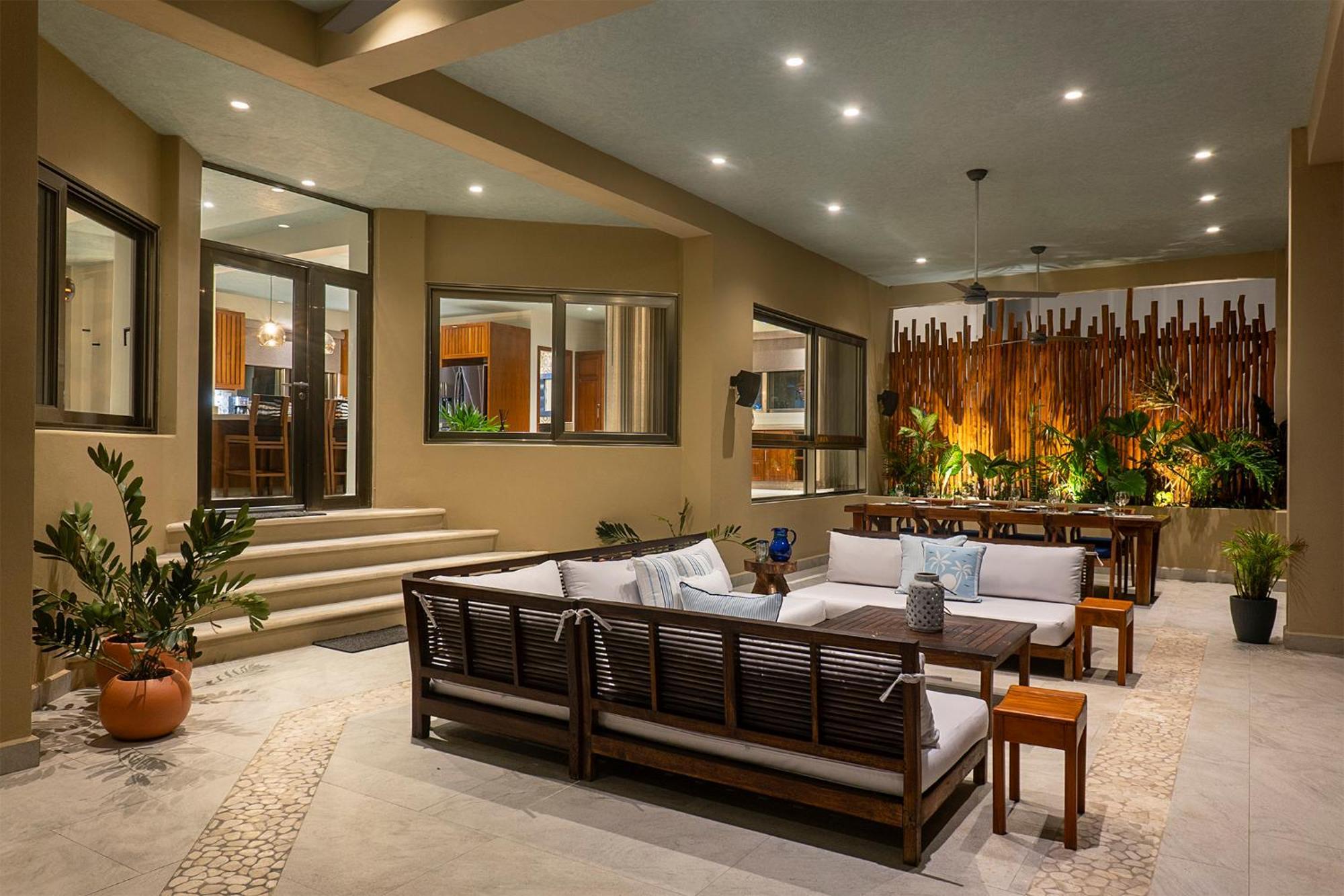 Villa 5br Island Villa, Stunning Views, Saltwater Pool & Concierge Isla Mujeres