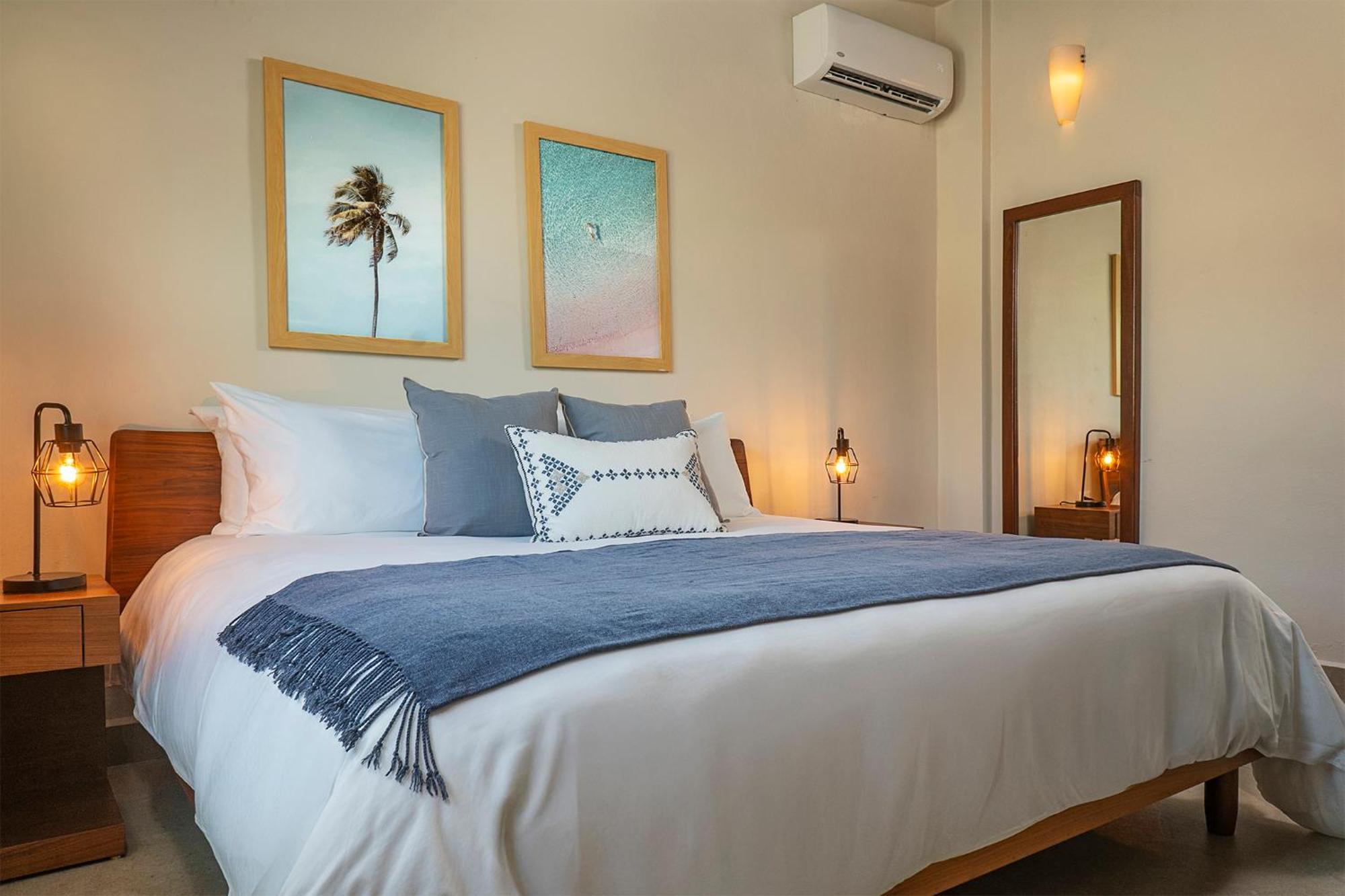 5br Island Villa, Stunning Views, Saltwater Pool & Concierge Villa