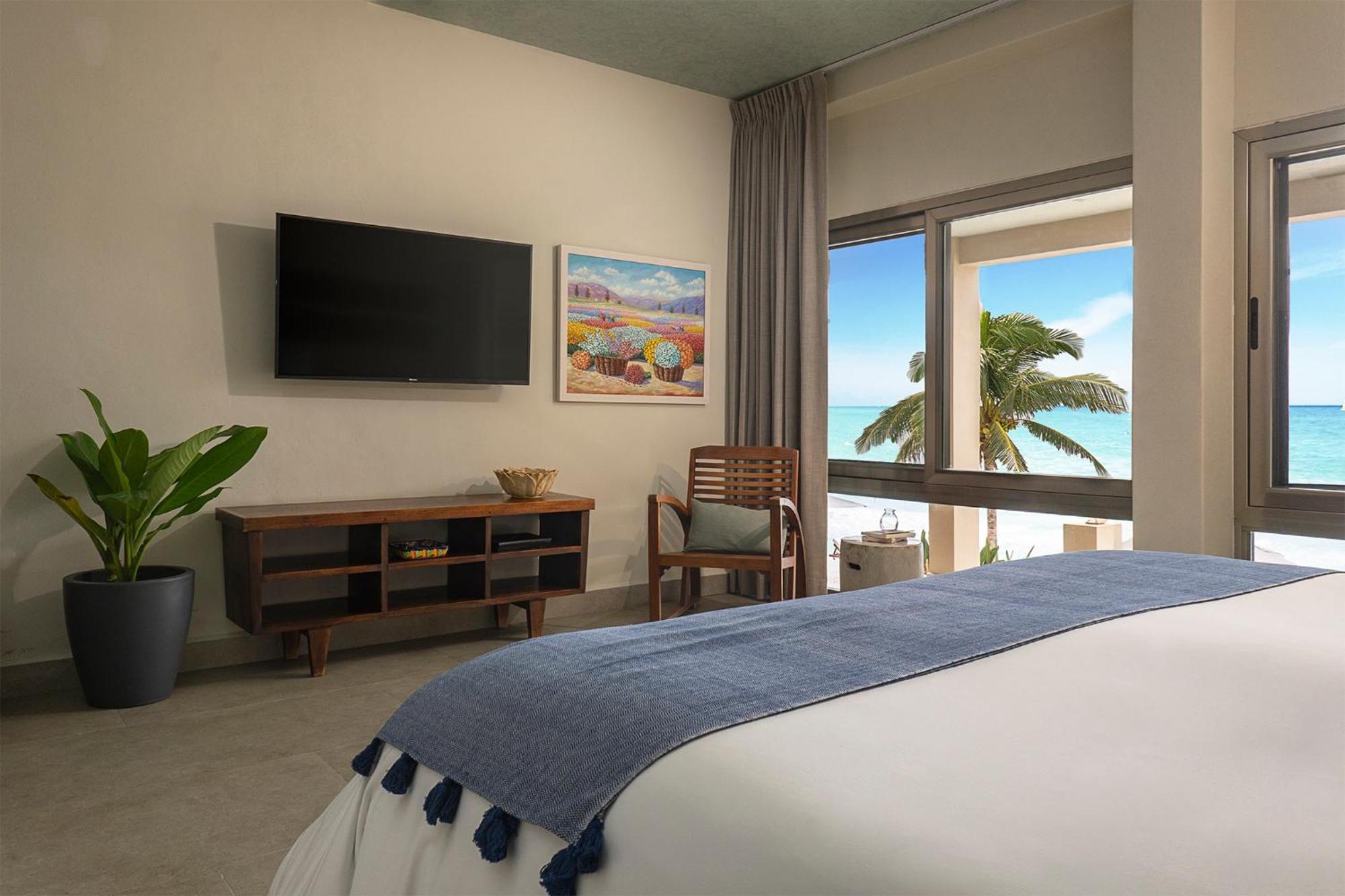 5br Island Villa, Stunning Views, Saltwater Pool & Concierge *