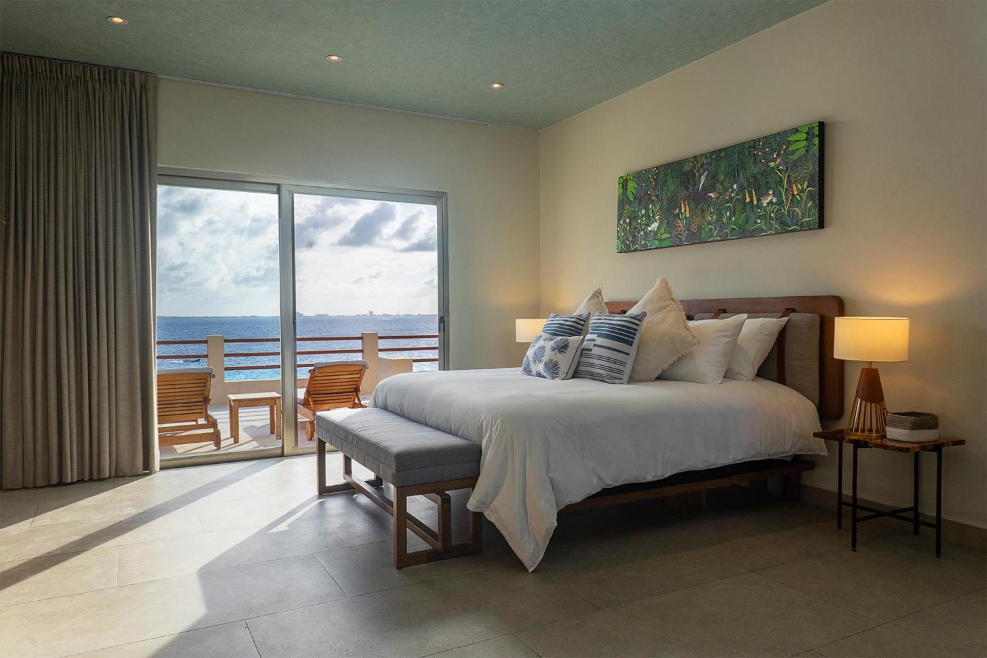 5br Island Villa, Stunning Views, Saltwater Pool & Concierge Villa *
