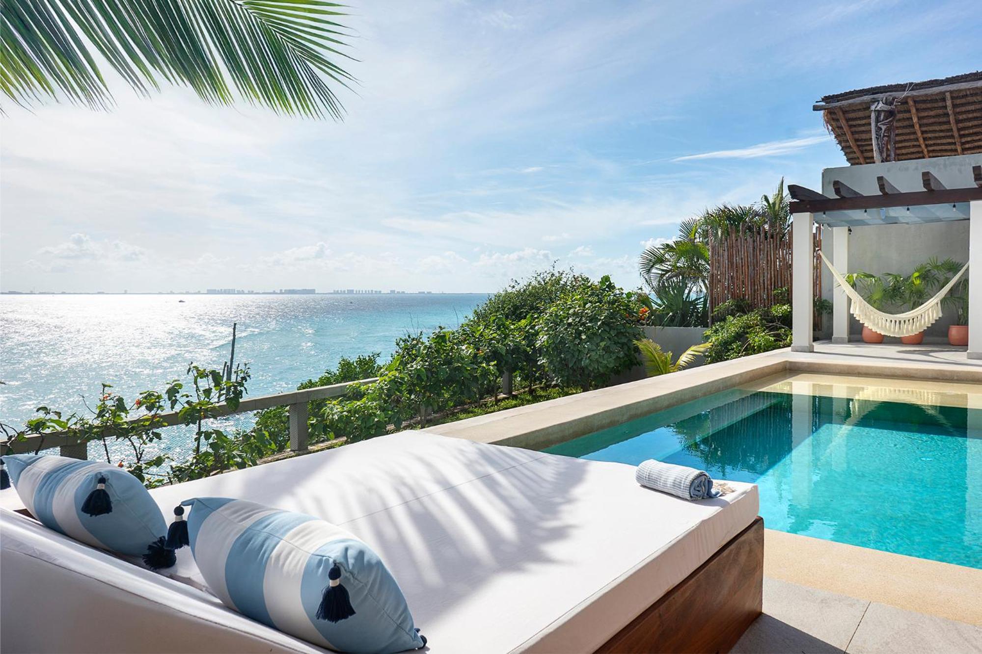 5br Island Villa, Stunning Views, Saltwater Pool & Concierge Isla Mujeres